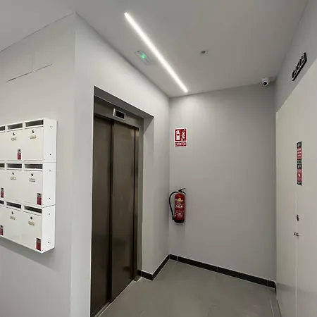 Apartament Boliches Design Air C Wifi Andra